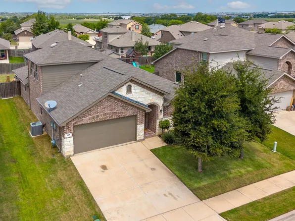 Mistletoe Hill Neighborhood in Burleson